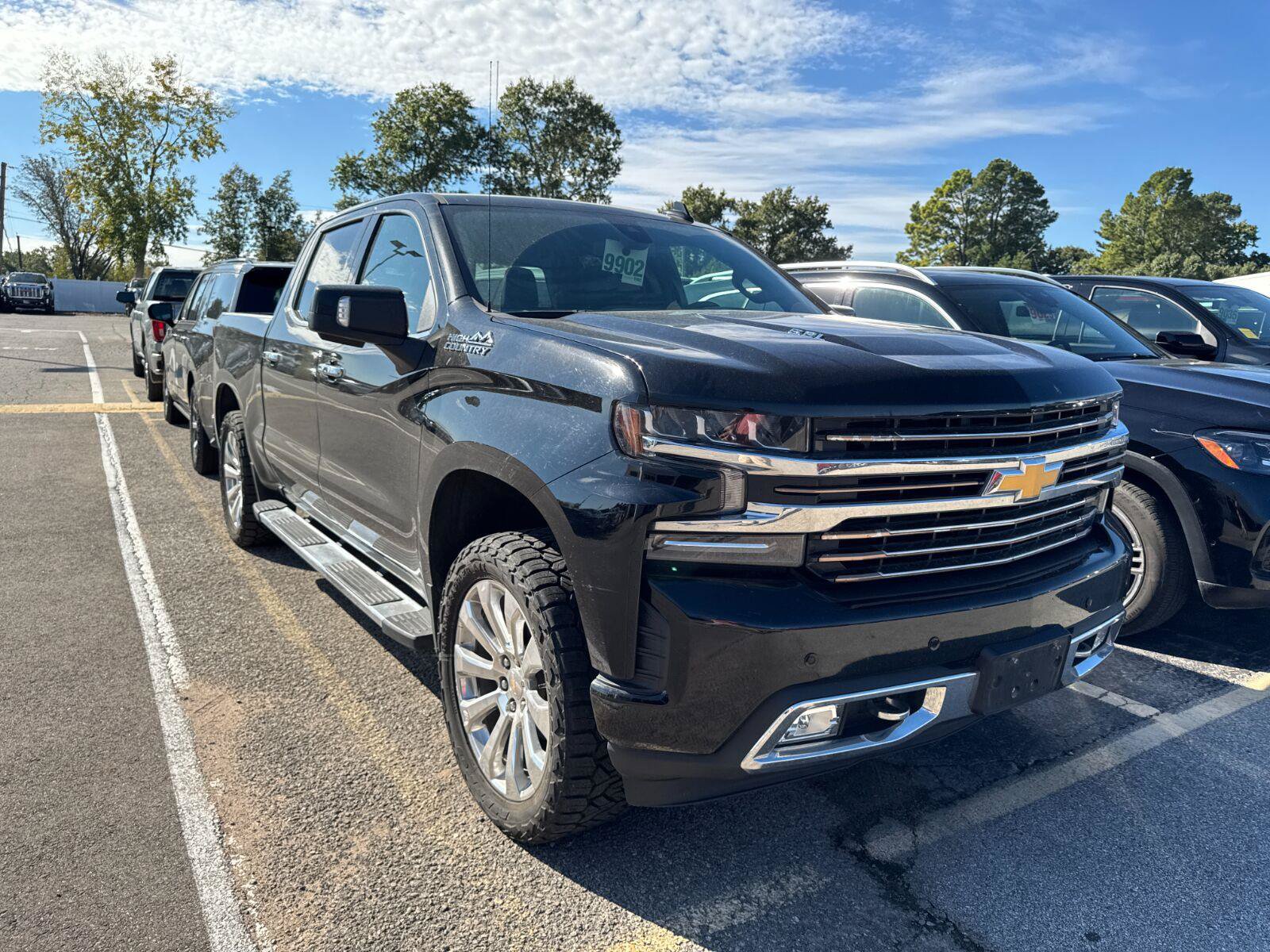 Used 2019 Chevrolet Silverado 1500 High Country AWD/4WD image 9