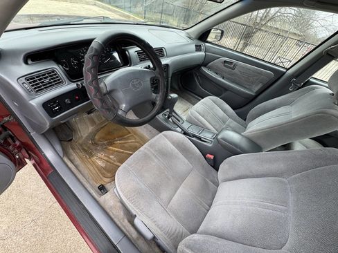 Used 2001 Toyota Camry CE image 10