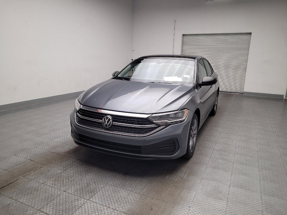 Used 2023 Volkswagen Jetta SE FWD image 15
