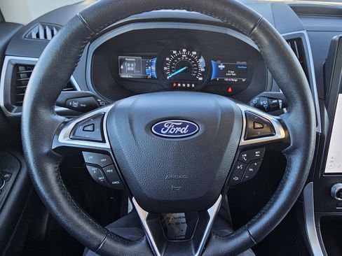 Used 2024 Ford Edge SEL image 13