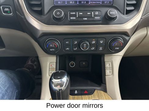 Used 2018 GMC Acadia Denali w/ Technology Package image 44