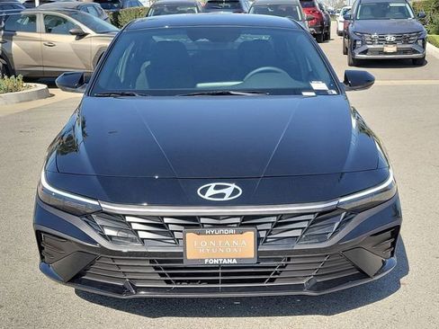 New 2026 Hyundai Elantra Sport FWD image 28