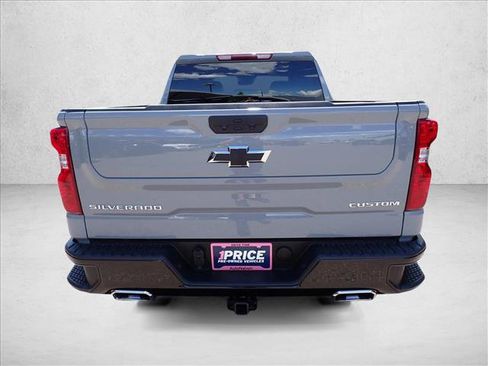 Used 2025 Chevrolet Silverado 1500 Custom Trail Boss AWD/4WD image 3