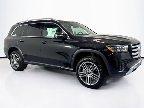 New 2026 Mercedes-Benz GLS 450 4MATIC image 3