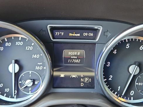 Used 2013 Mercedes-Benz ML 350 4MATIC image 15