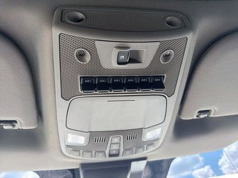 Used 2020 Ford F350 Lariat w/ Lariat Ultimate Package image 17