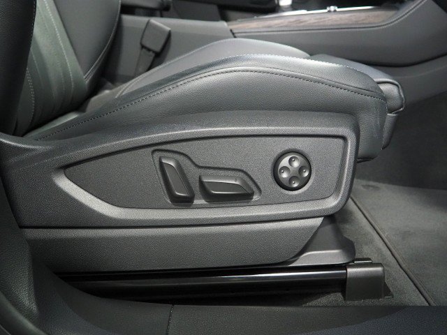 Used 2023 Audi Q5 2.0T Premium Plus Sportback w/ Premium Plus Package AWD/4WD image 63