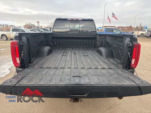 Used 2020 GMC Sierra 2500 Denali w/ Denali Ultimate Package image 9