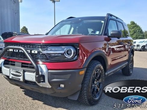 New 2025 Ford Bronco Sport Outer Banks w/ Sasquatch Outer Banks Package image 1