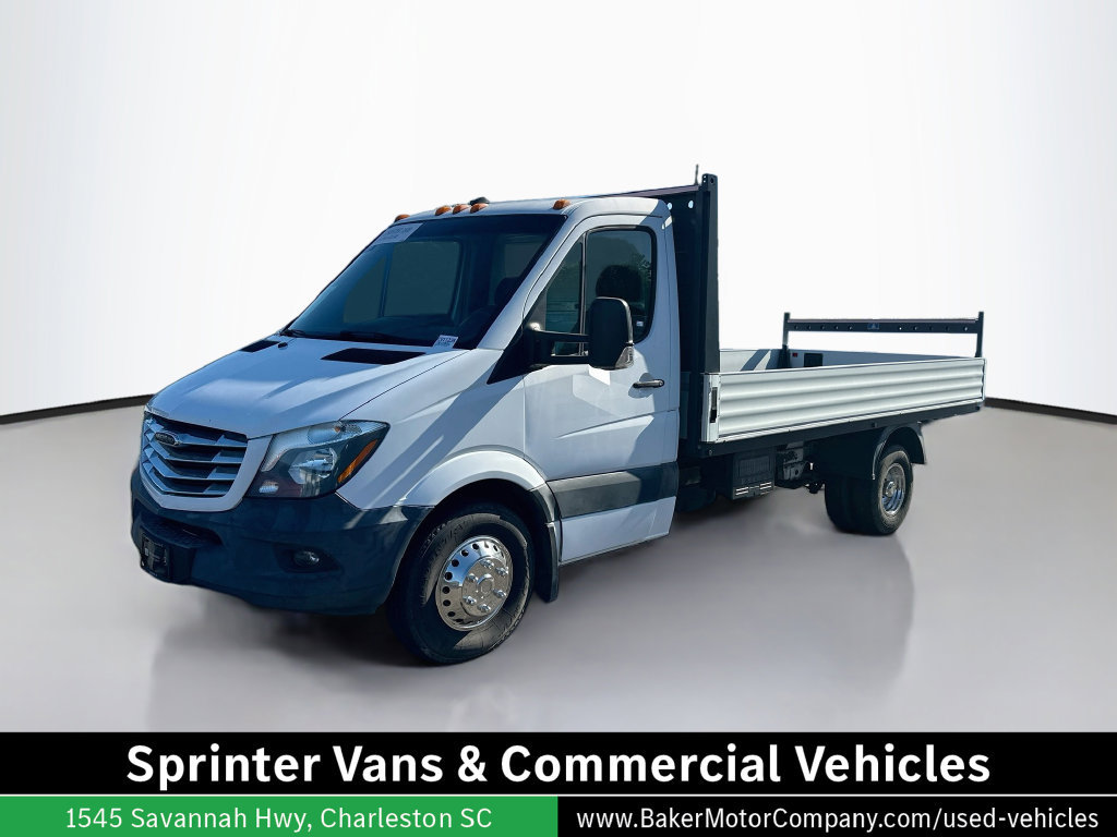 Used 2015 Freightliner Sprinter 3500 RWD image 1