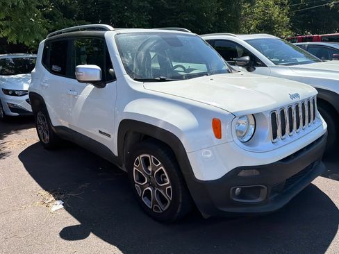 Used 2017 Jeep Renegade Limited FWD image 2