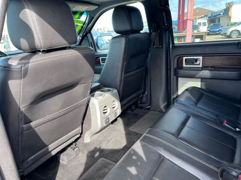 Used 2012 Ford F150 Lariat w/ Lariat Chrome Pkg image 7