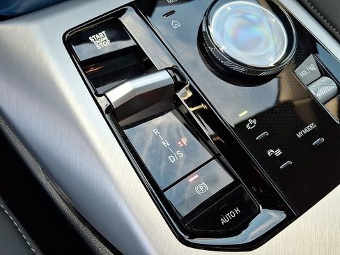 Certified 2025 BMW X3 xDrive30i image 16