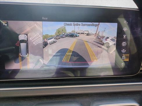 Used 2020 Mercedes-Benz GLS 450 4MATIC image 14