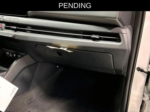 New 2025 Kia K4 FWD image 10
