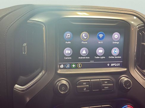 Used 2022 Chevrolet Silverado 1500 LT AWD/4WD image 18