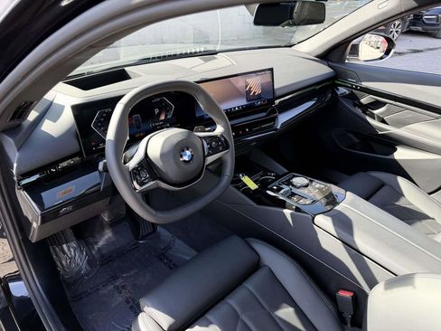 Used 2026 BMW 530i xDrive w/ Premium Package AWD/4WD image 20