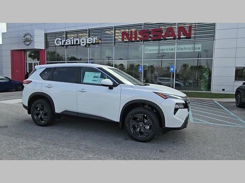 New 2026 Nissan Rogue SV FWD image 36