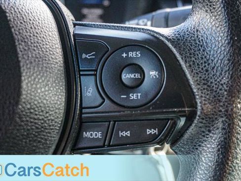 Used 2021 Toyota Corolla LE image 33