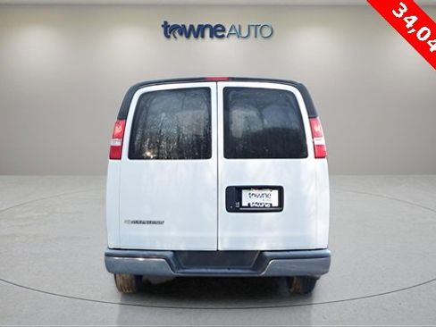 Used 2021 Chevrolet Express 3500 LT w/ LT Preferred Equipment Group image 4
