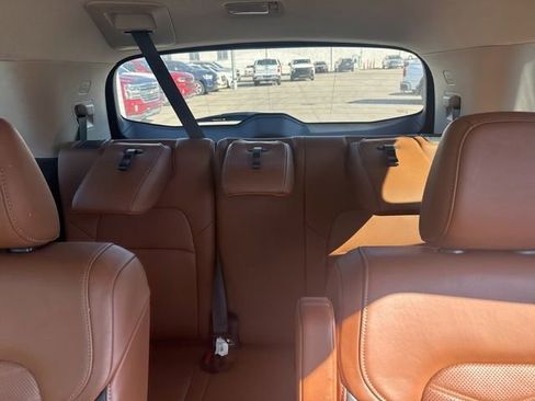 Used 2022 Nissan Pathfinder Platinum w/ Cargo Package AWD/4WD image 31