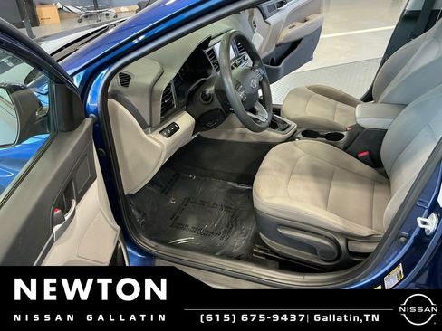 Used 2020 Hyundai Elantra SEL FWD image 6