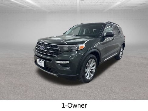 Used 2024 Ford Explorer XLT w/ Equipment Group 202A AWD/4WD image 7