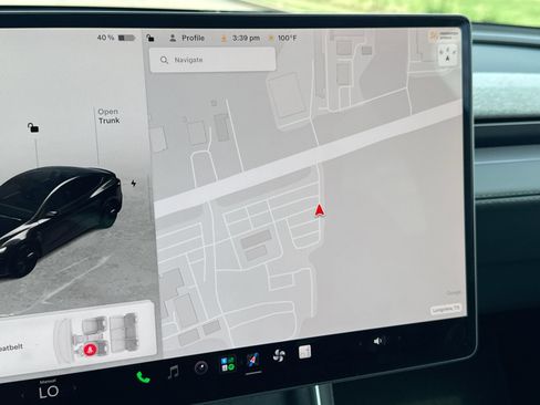 Used 2026 Tesla Model Y Long Range RWD image 19