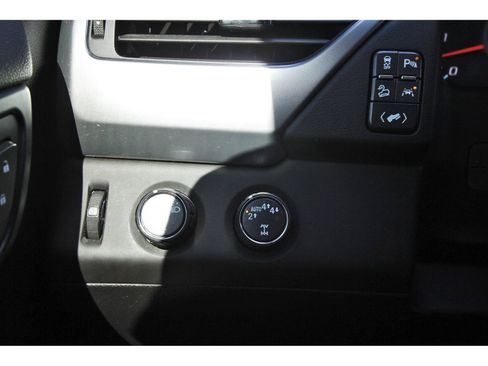 Used 2019 Chevrolet Tahoe LT w/ Off-Road Package image 22