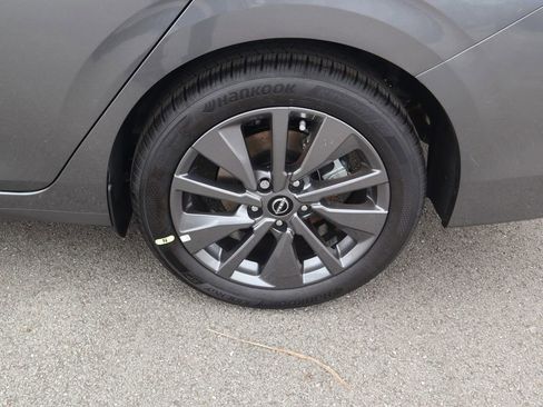 New 2026 Nissan Sentra SL w/ Floor Mat Package image 9