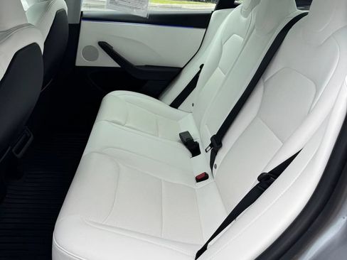 Used 2025 Tesla Model 3 Long Range RWD image 14