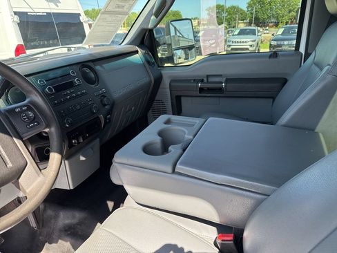 Used 2016 Ford F350 XL w/ Power Equipment Group AWD/4WD image 8