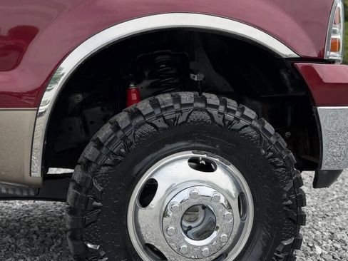 Used 2006 Ford F350 Lariat image 11