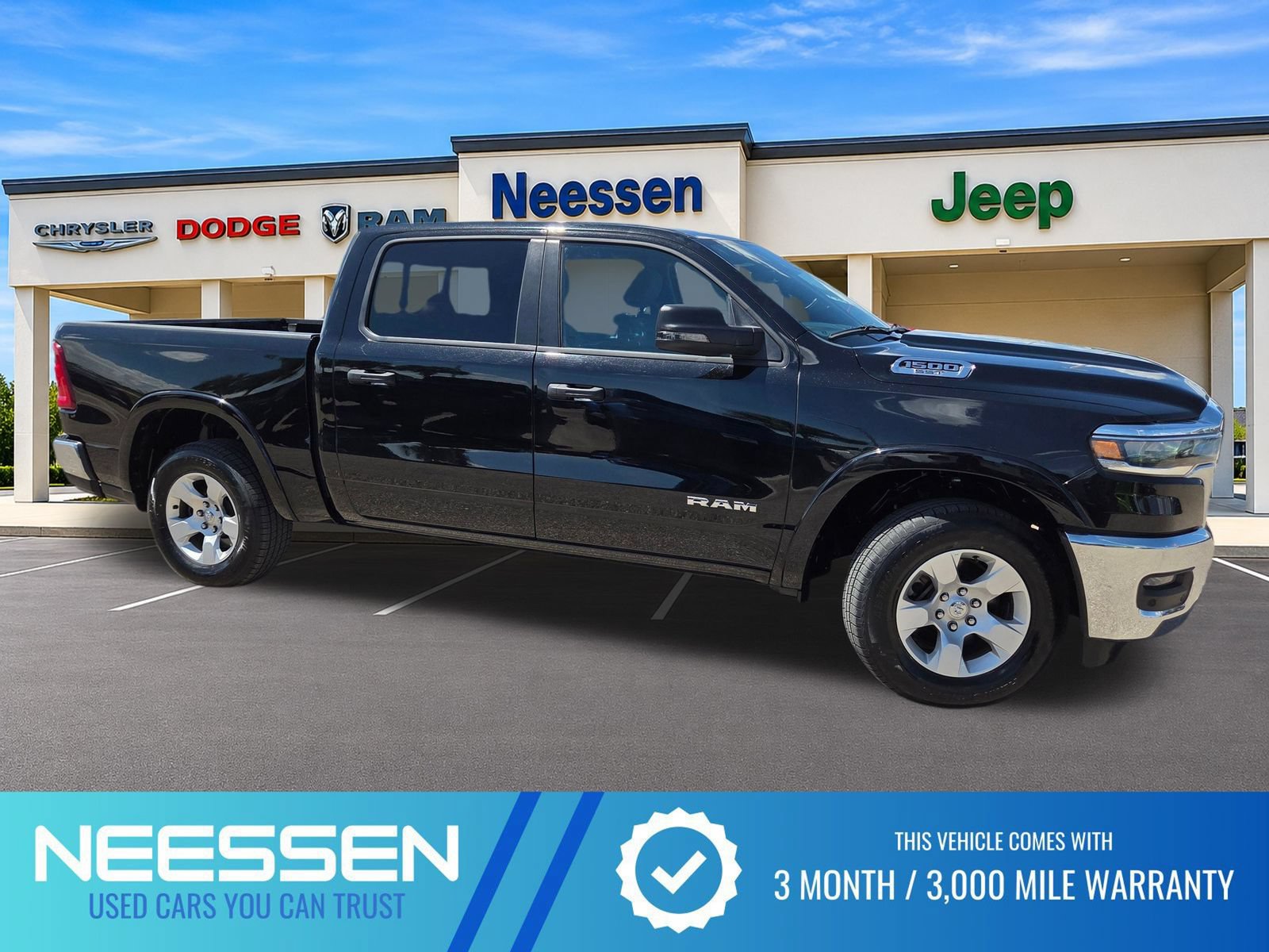 Used 2025 RAM 1500 Big Horn AWD/4WD image 1