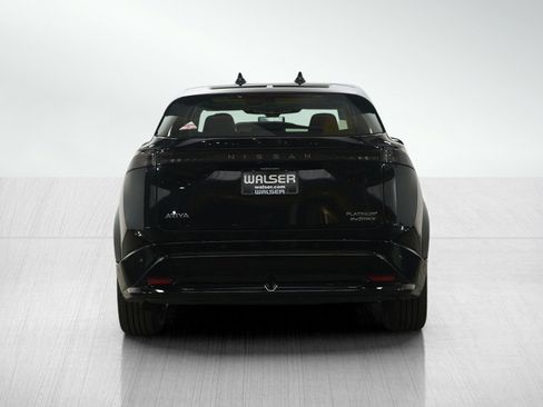 Used 2023 Nissan Ariya image 4