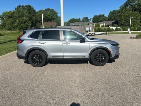 Used 2024 Honda CR-V Sport-L image 2