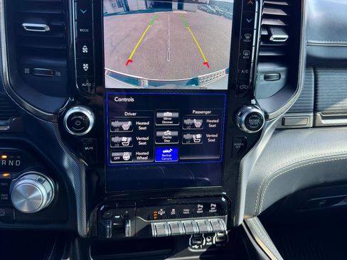 Used 2020 RAM 1500 Limited image 9