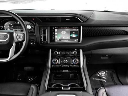 Used 2024 GMC Yukon Denali w/ Max Trailering Package AWD/4WD image 24