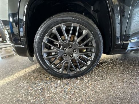 Used 2023 Jeep Compass High Altitude image 10