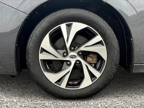 Used 2023 Subaru Legacy Premium image 8