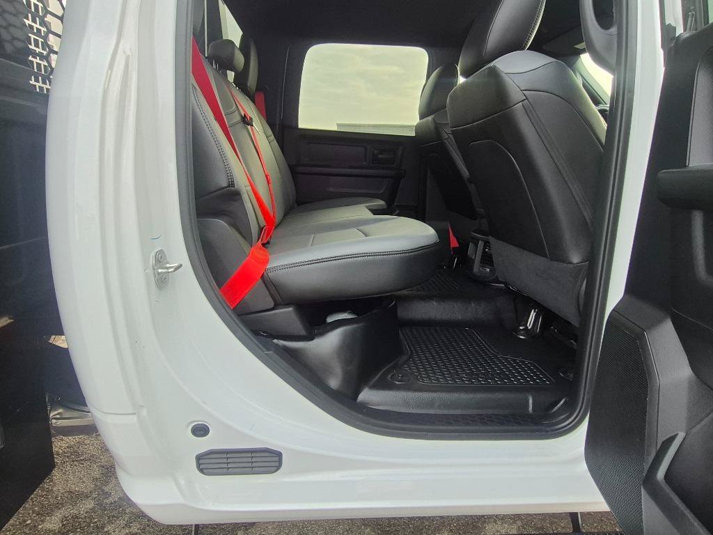 Used 2024 RAM 5500 Tradesman w/ Safety Group AWD/4WD image 29