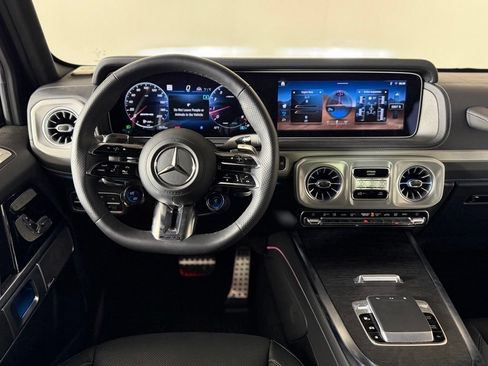 Used 2025 Mercedes-Benz G 63 AMG 4MATIC image 22