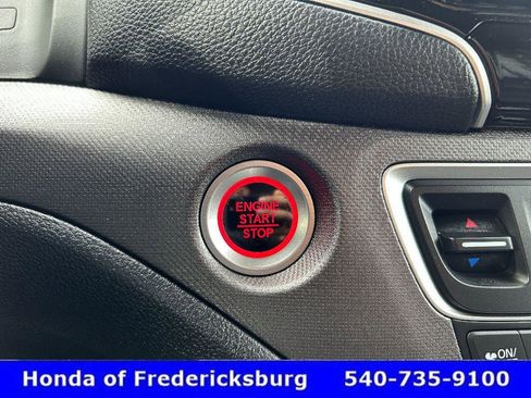 Certified 2025 Honda Ridgeline RTL image 23