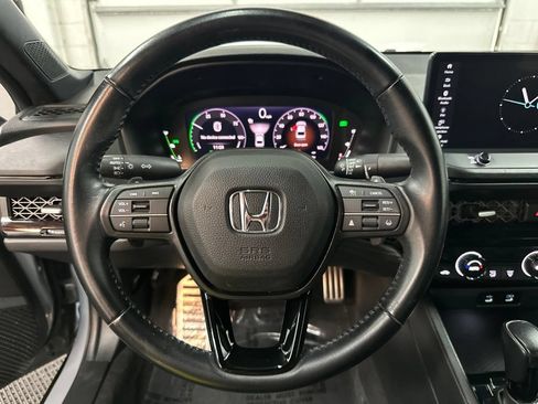 Used 2024 Honda Accord Sport image 14