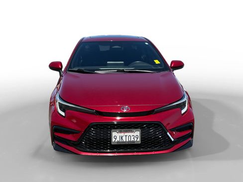 Used 2024 Toyota Corolla SE w/ SE Premium Package FWD image 8