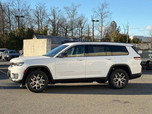 New 2025 Jeep Grand Cherokee L Limited image 11