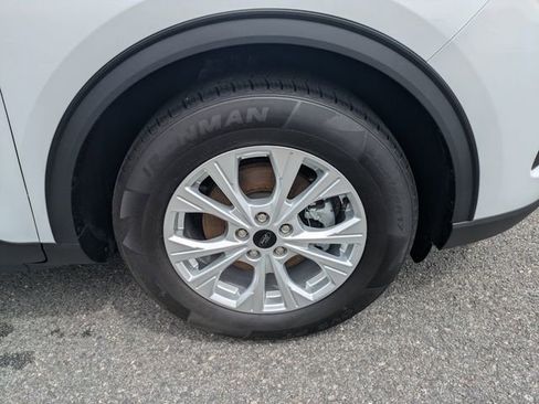 Used 2024 Ford Escape Active FWD image 12