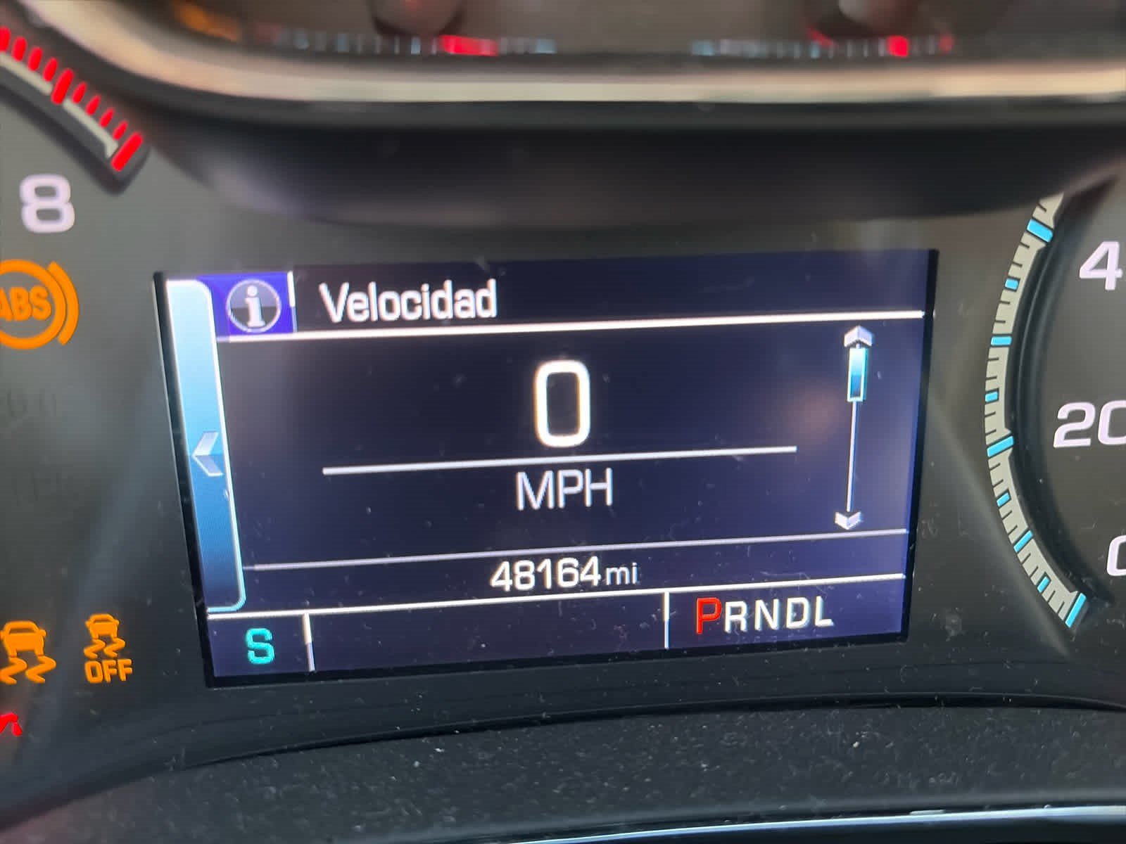 Used 2017 Chevrolet Cruze LT w/ Sun And Sound Package FWD image 9