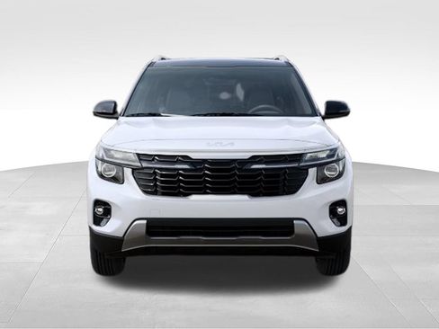 New 2026 Kia Seltos S AWD/4WD image 2