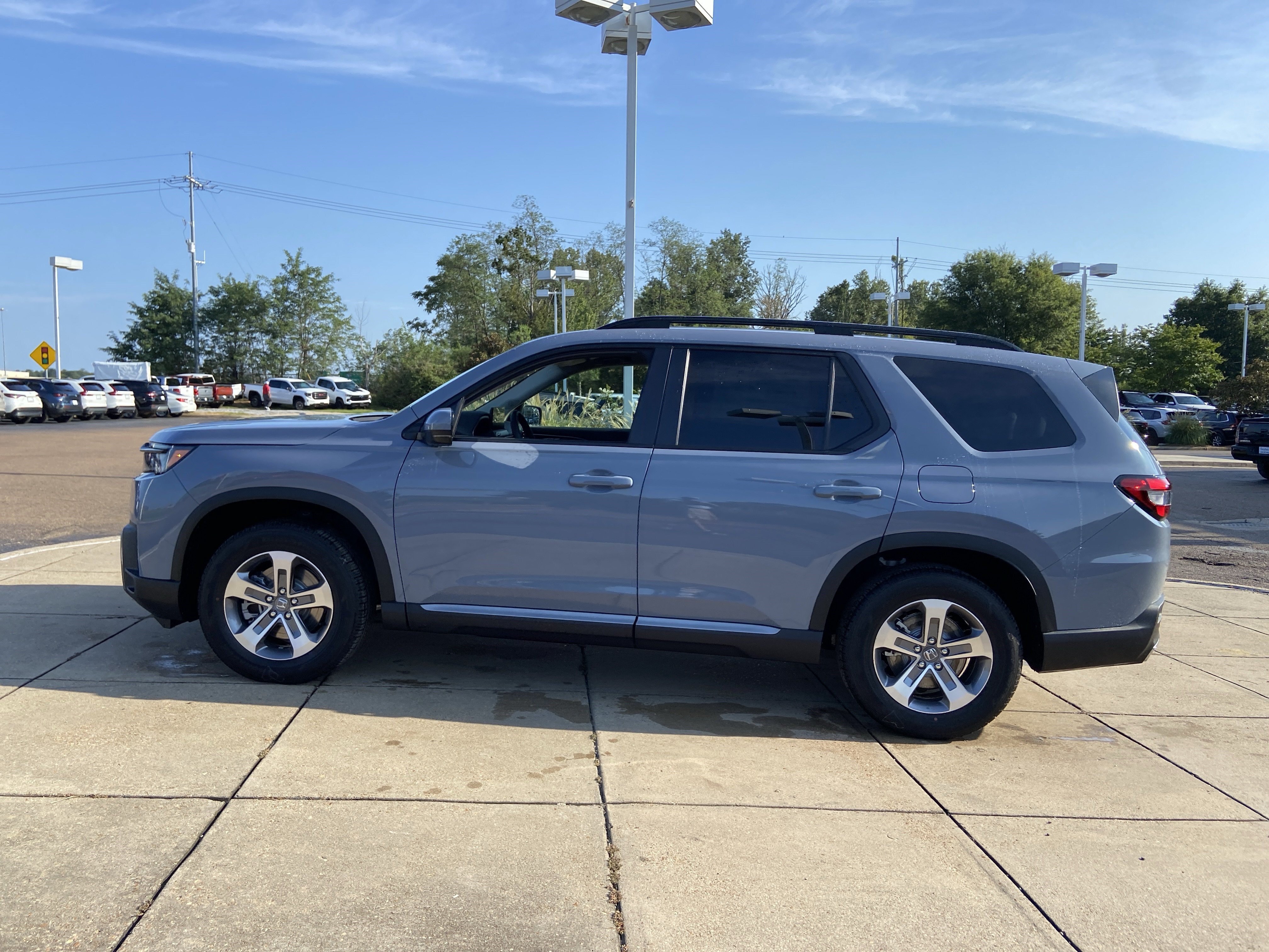 New 2026 Honda Pilot EX-L image 6